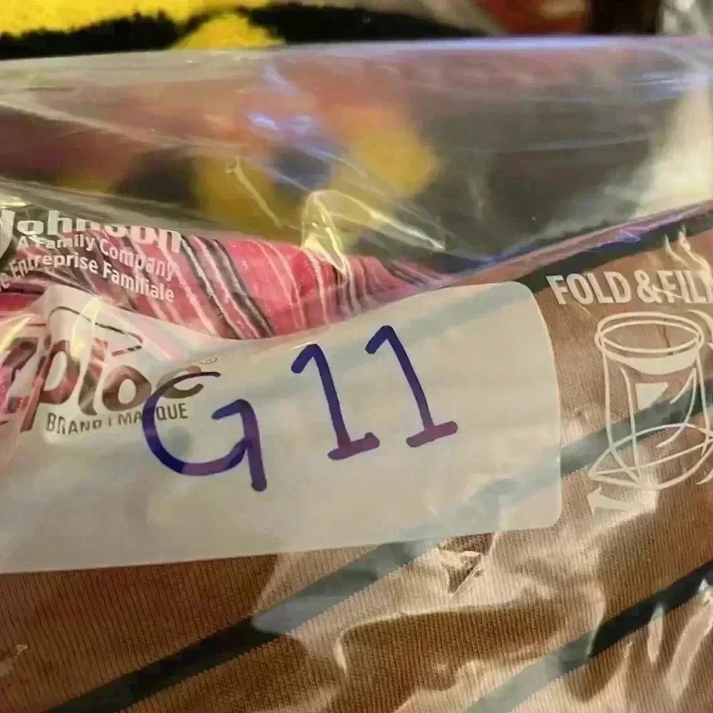 T by Talbots Top. V-neck. Longsleeves w/button detailing. Pink/black pattern. S. - Picture 8 of 8